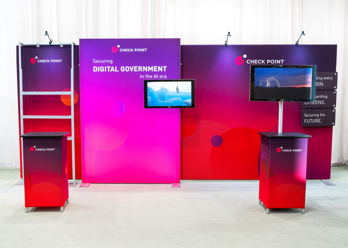 RDT-202 | 10'x20' backlit trade show booth