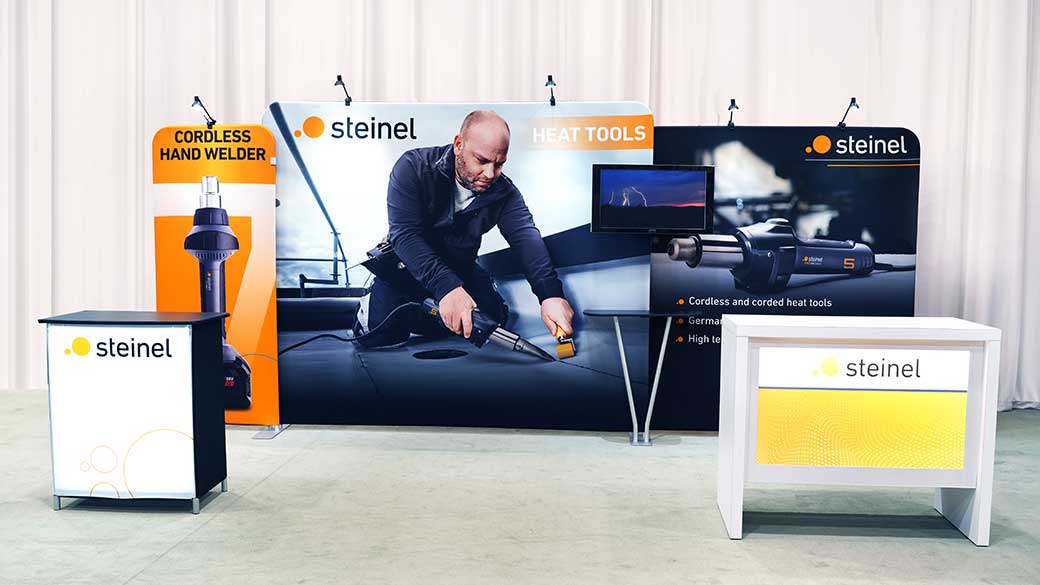 Rent or buy? How to select trade show services strategically