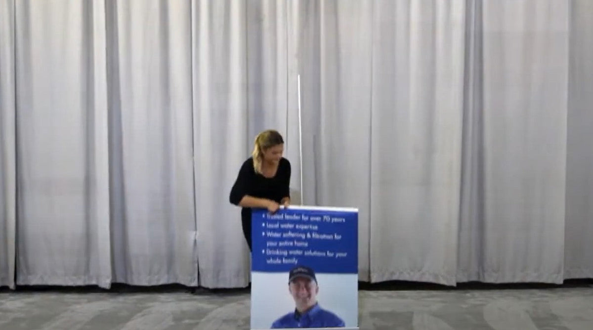 Banner Setup Retractable Graphic Banner Stand Setup – Featherlite Exhibits